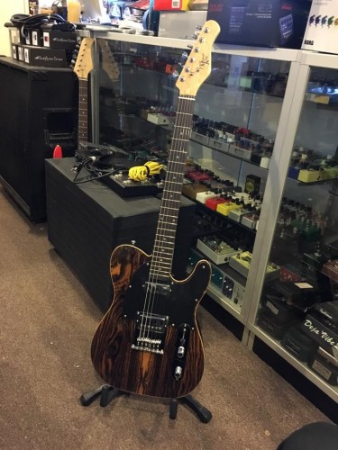 Michael Kelly CC55EB at Roxy's Guitars in Philadelphia