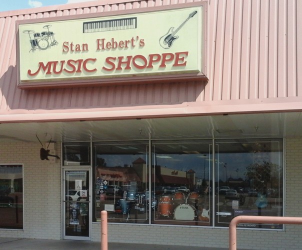 Stan Herbert's Music Shoppe and Michael Kelly guitar dealer in Hammond, LA
