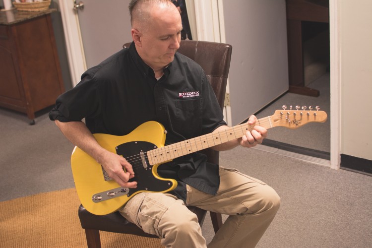 Michael Kelly vintage electric guitar at SoundCheck Music