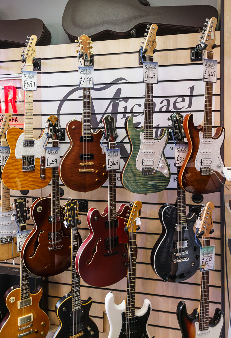 Michael Kelly Guitars at Strum & Bass: 1950s, 1960s, Patriot, and hollow bodies