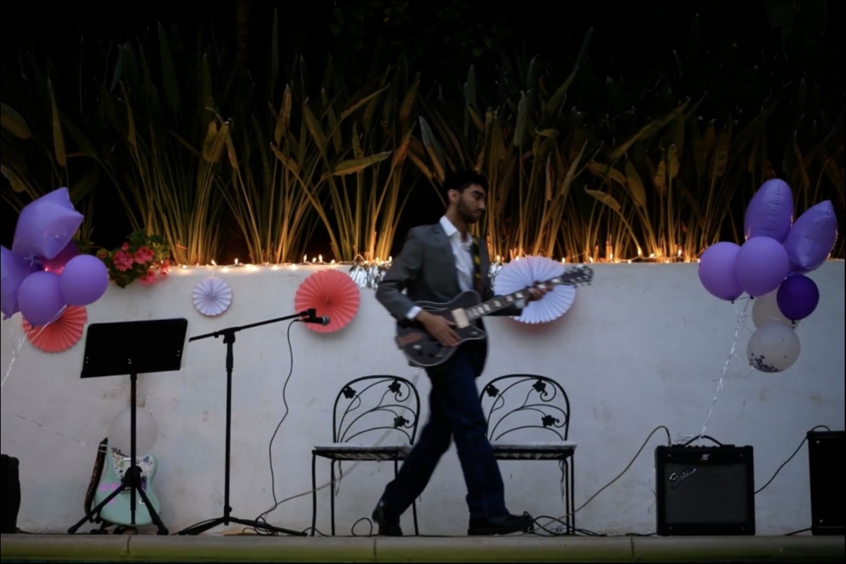 open photo of Playing a Michael Kelly Hybrid Special at my first gig! in a popup